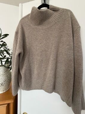 NWT Banana Republic Cashmere Women's Cozy High-Neck Sweater in Heather Taupe